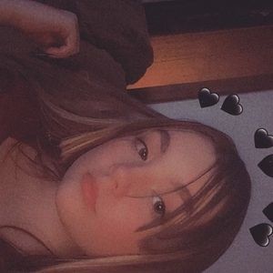 Meet your Posher, Abbi